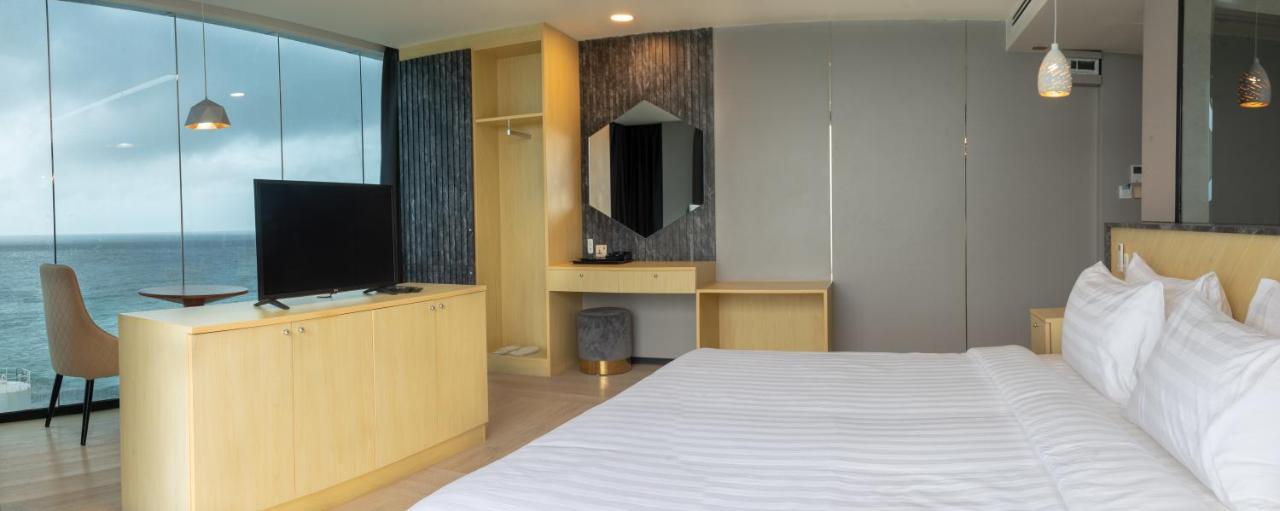 Swarn By Hawks Hotels Kamadhoo Exteriör bild