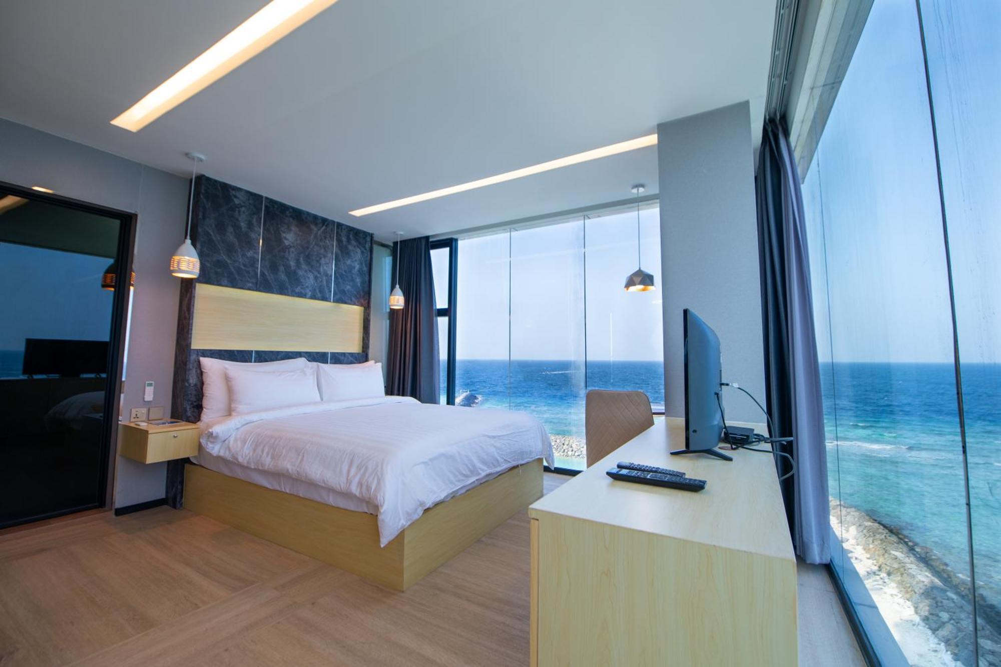 Swarn By Hawks Hotels Kamadhoo Exteriör bild