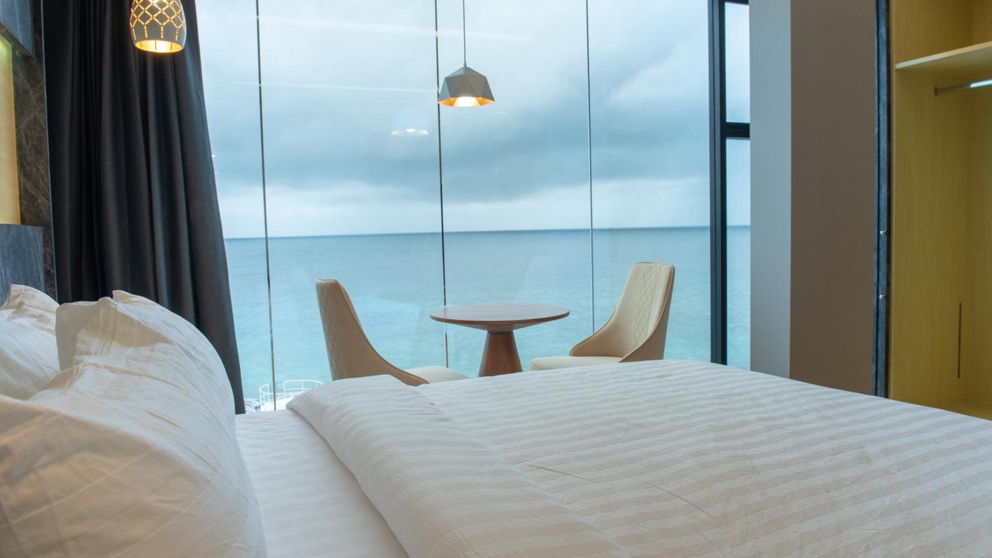 Swarn By Hawks Hotels Kamadhoo Exteriör bild